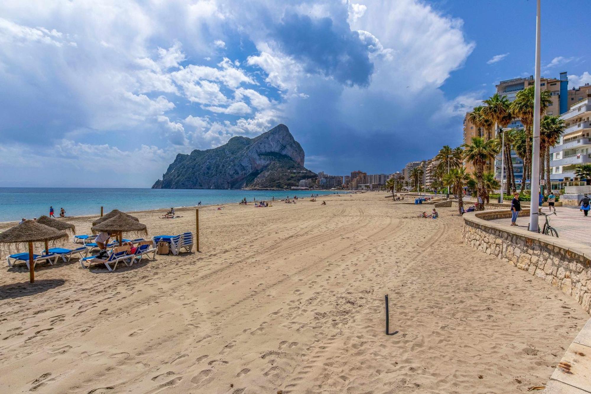 Inftour Apolo Apartamento Calpe Bagian luar foto